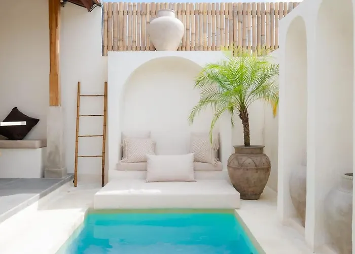 Tropical 1br Private Pool - 7 Min To Savaya 別荘